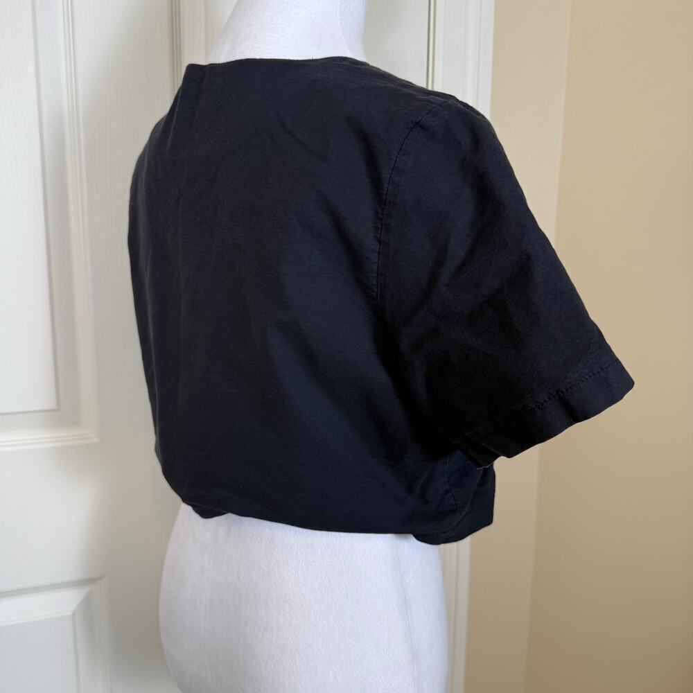 Princess Polly Elianna Black Cropped Button Front Top Short Sleeve V Neck Sz 10 - Picture 2 of 7
